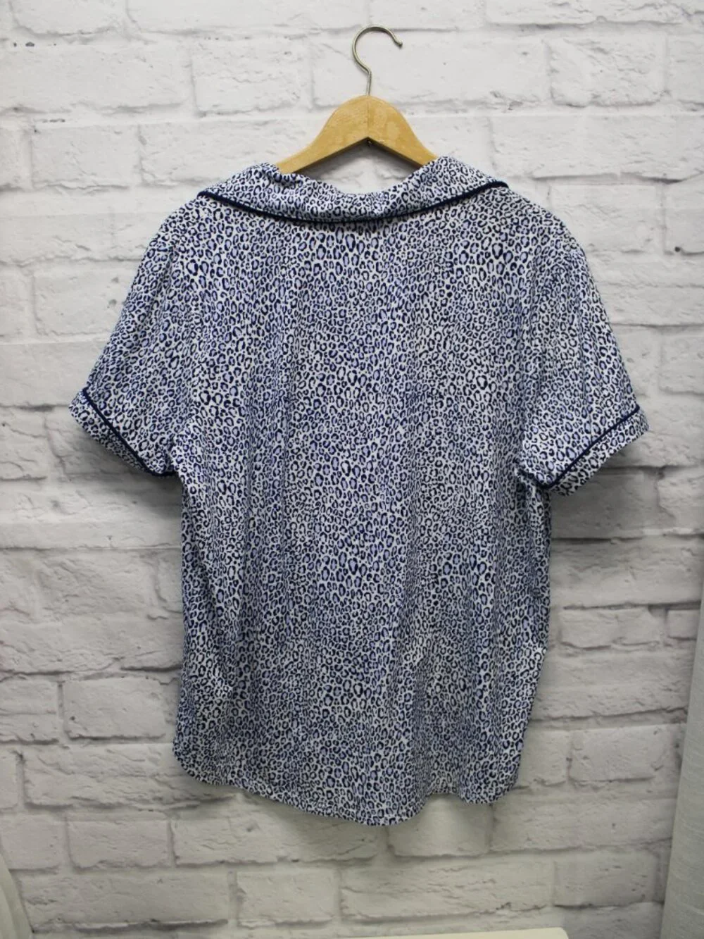 Joyspun Large Blue Black Leopard Print Shortsleeve Button Pajama Loungewear Set